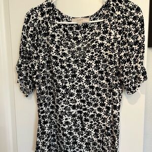 LOFT Monochrome Floral Blouse